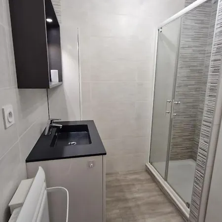 Будинок відпочинку Balcons Fleuris 948-2 *